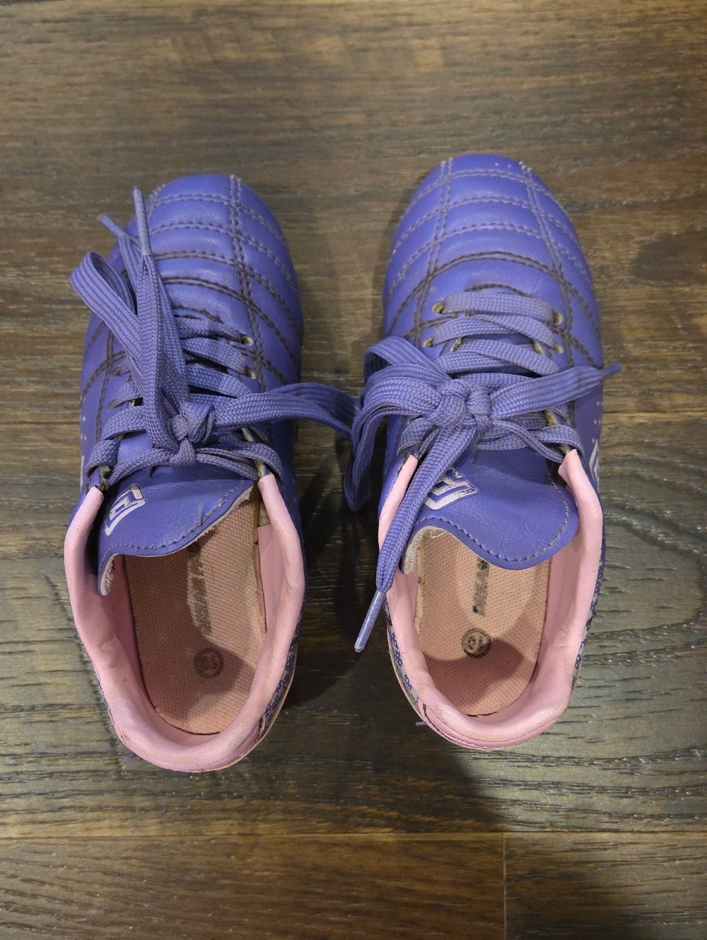 Dream Pairs Little Girl Soccer Cleats - Picture 4 of 6